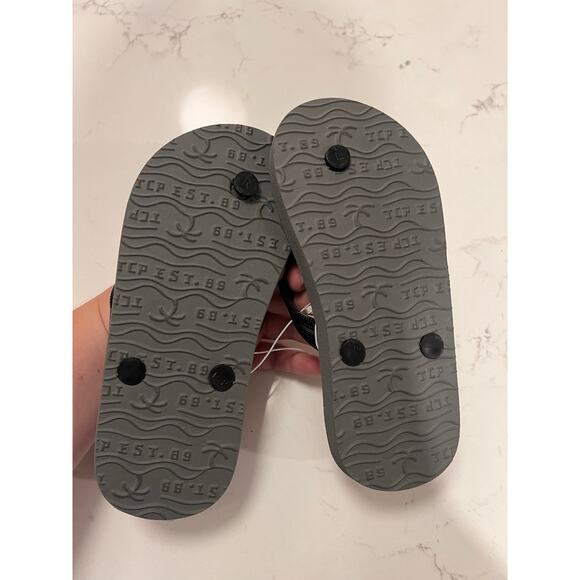 NWOT Boys Spots themed flip flops size 1/2 - Picture 5 of 5